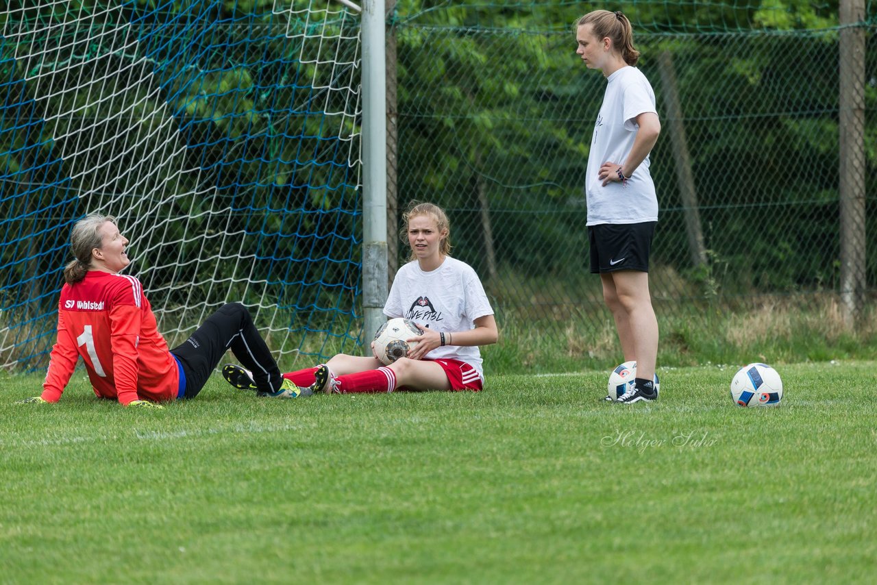 Bild 166 - Aufstiegsspiel SG Borgstedt/Brekendorf - SV Wahlstedt : Ergebnis: 1:4